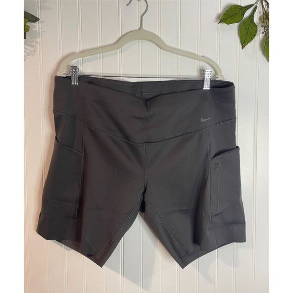 Nike Go Womens Dri-Fit Running Shorts 2X Gray With Pockets&infinaLock Technology - Picture 1 of 16